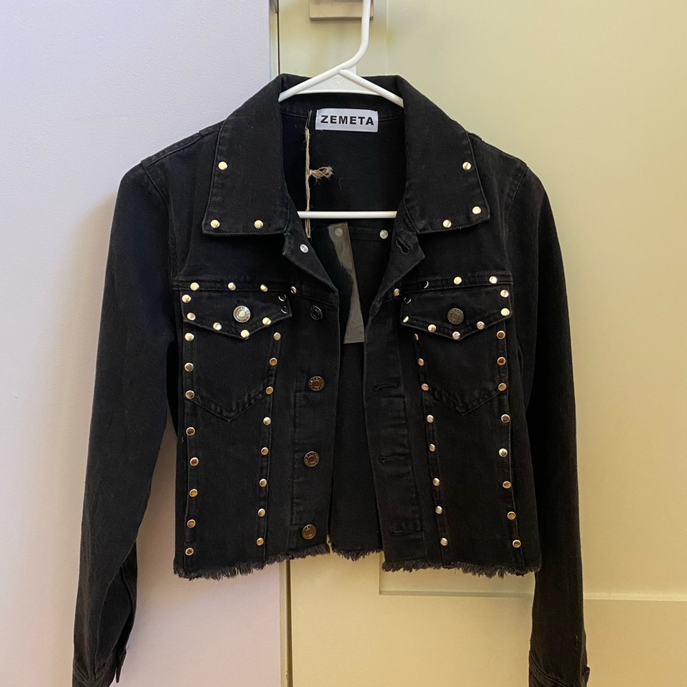 Cropped black denim jacket